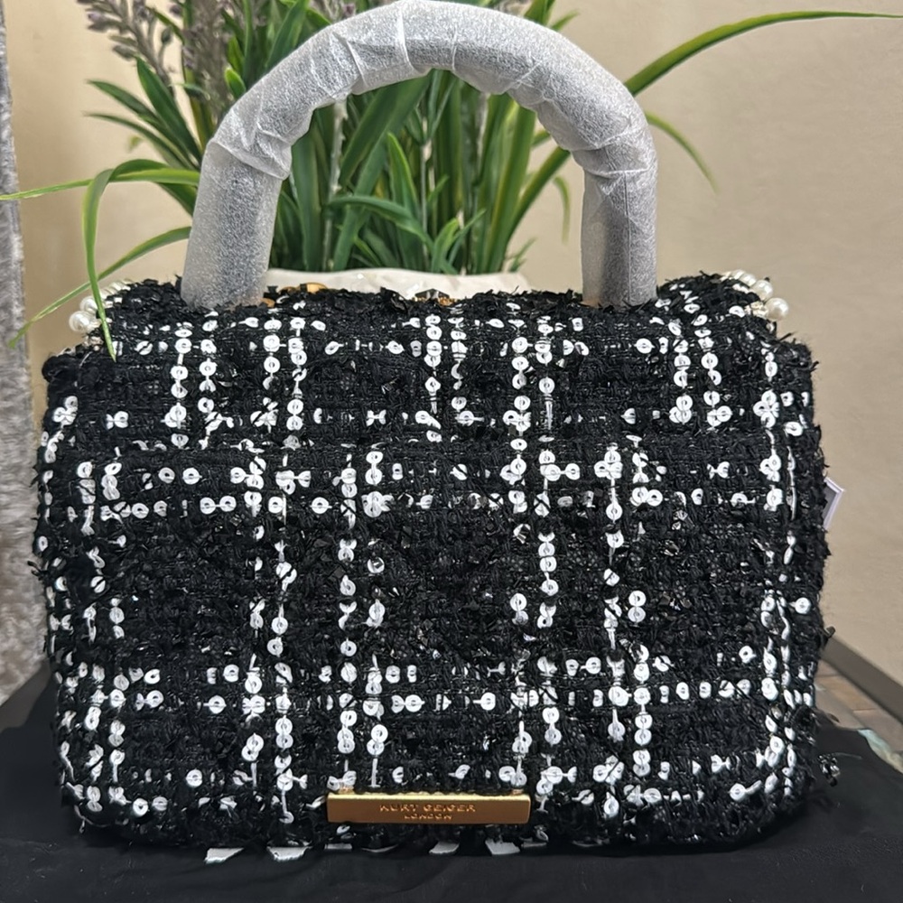 Kurt Geiger London
Handle Mini Kensington Satchel Bag - Picture 2 of 12